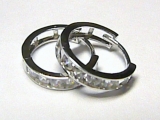 Zlaté kroužky z bílého zlata se zirkony  (12ks) pr. 18mm 585/1,6gr  P062