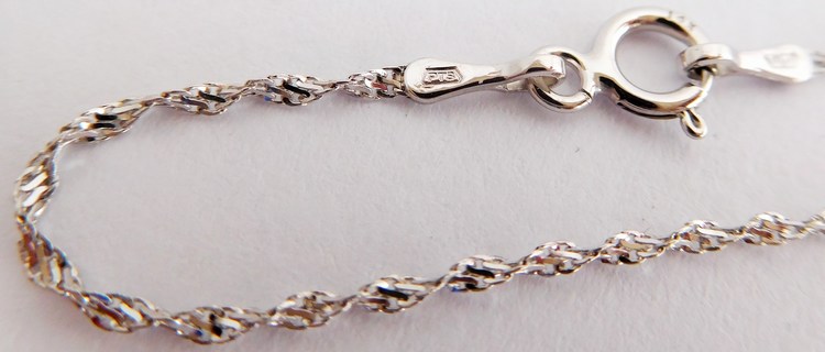 Klenoty Budín Dámský točený zlatý řetízek z bílého zlata 585/1,40gr 40cm HK6193