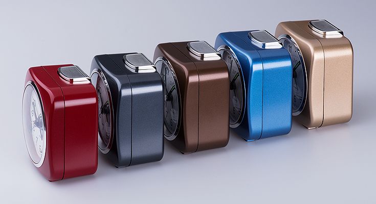 Nejlevnější analogový budík JVD quartz SR220.8 s osvětlením