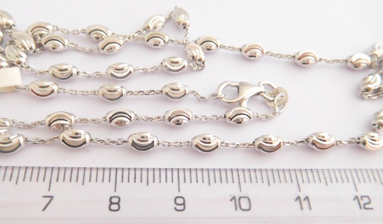 Klenoty Budín Stříbrný náramek na nohu rhodiovaný s gravírováním 24+3 cm 925/1000 030189900025