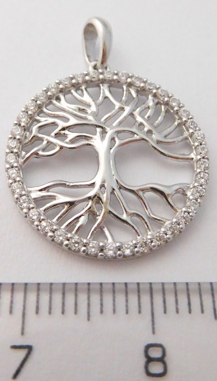 Klenoty Budín Zlatý gravírovaný strom života posetý v kruhu čirými zirkony 585/1,77gr HK3022