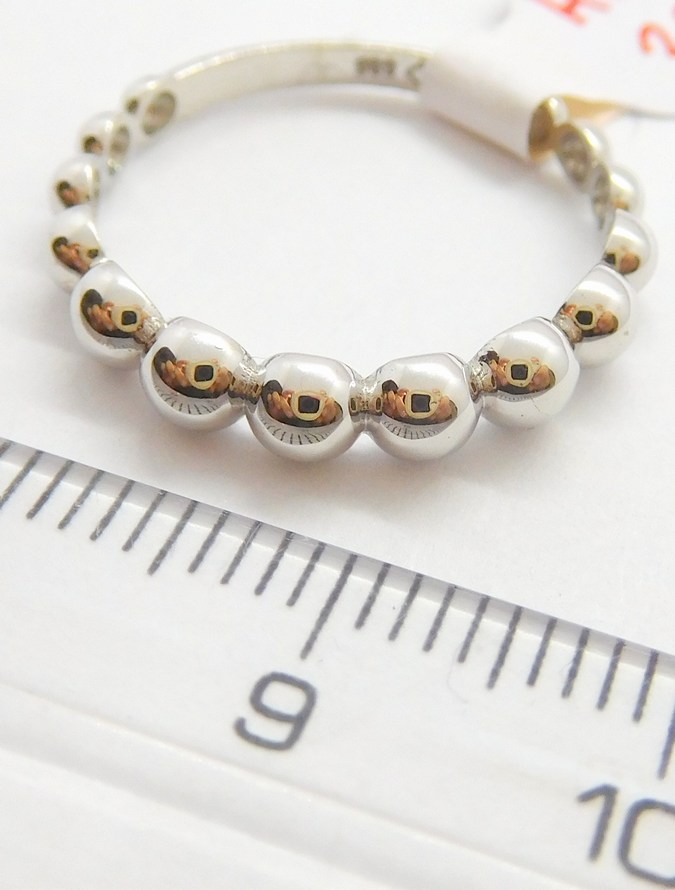 Klenoty Budín Dámský kuličkový zlatý prsten ze bílého zlata 585/1,00gr vel. 56 HK1222