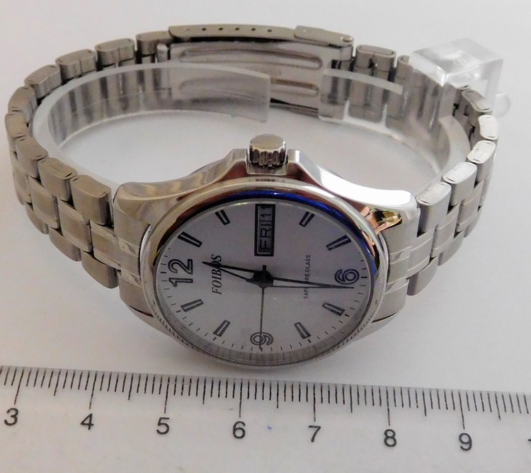 Foibos Dámské čitelné stříbrné vodotěsné přehledné hodinky Foibos CK7162.1 se safírovým sklem 10ATM