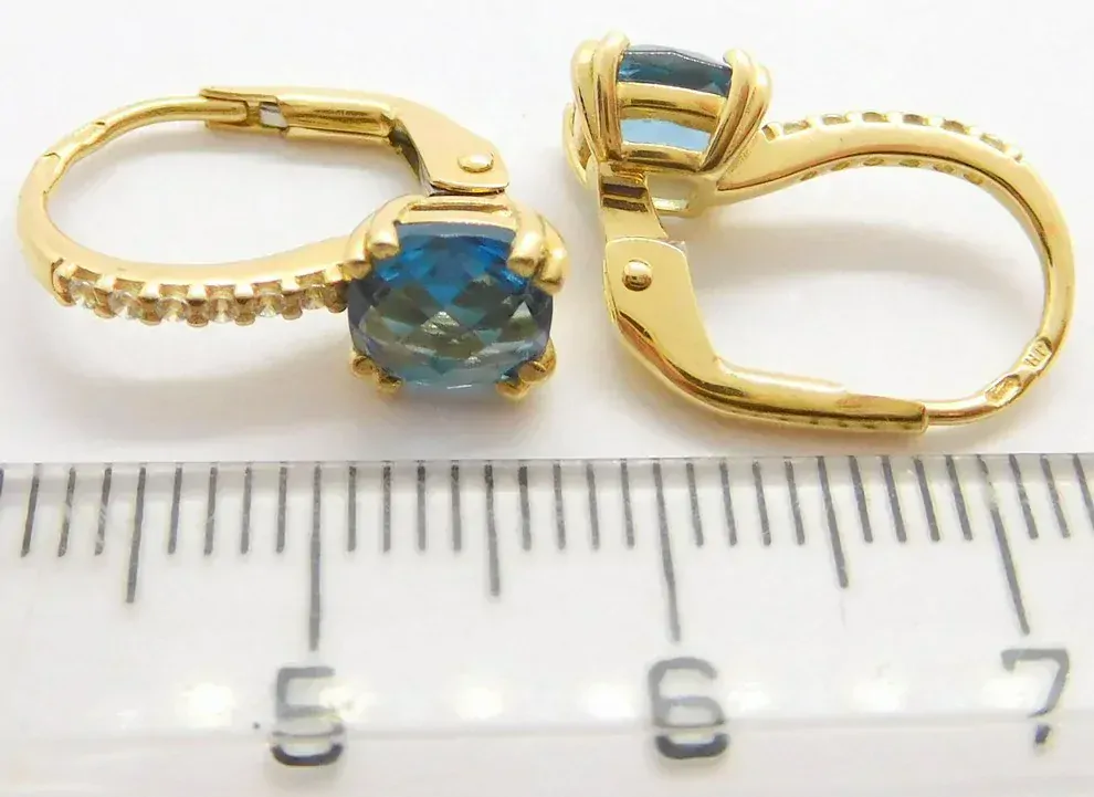 Klenoty Budín Dámské klasické zlaté náušnice se zirkony a blue topazy  585/2,56gr HK2239