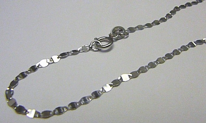 Klenoty Budín Dámský pevný zlatý náramek z bílého zlata 585/0,59gr 18cm HK7139