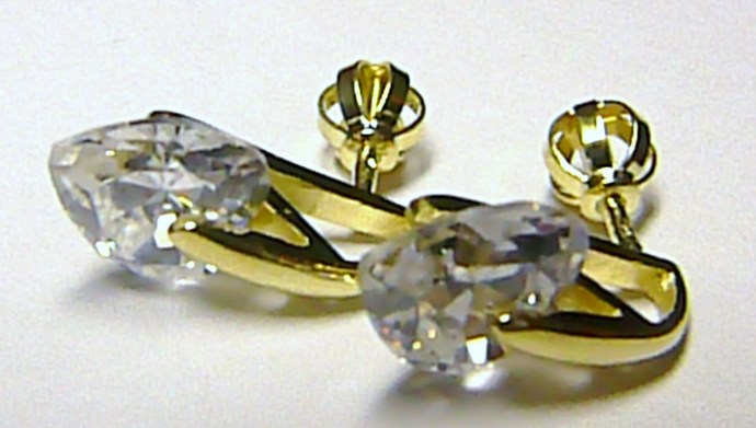 Klenoty Budín Mohutné luxusní zlaté náušnice s velkými srdíčky (zirkony) 585/2,92gr 236041045