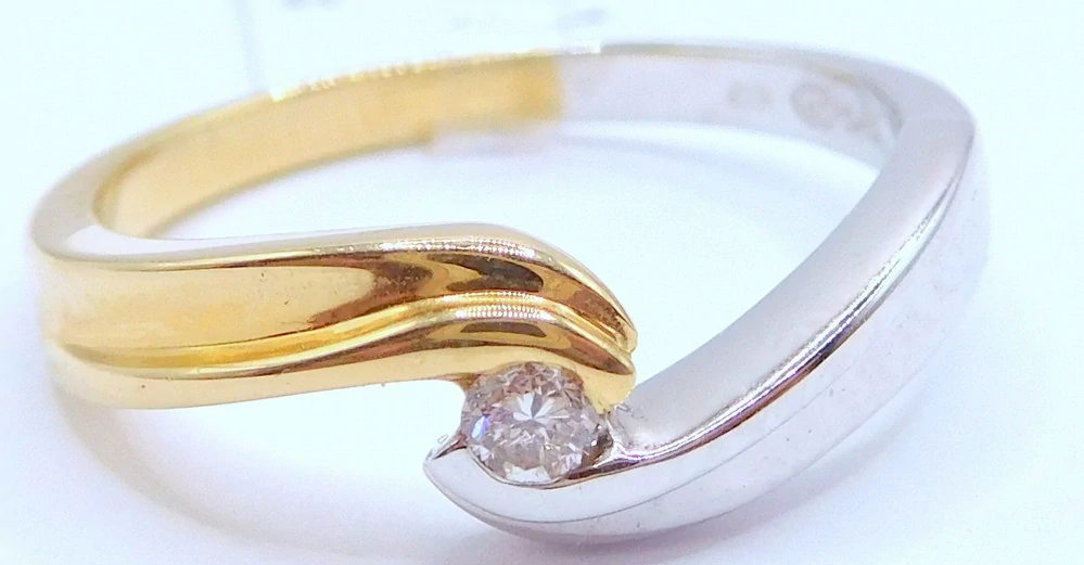 Klenoty Budín Zásnubní diamantový prsten z bílého a žlutého zlata 585/2,62gr vel. 52 diamant 0,06CT JR5699