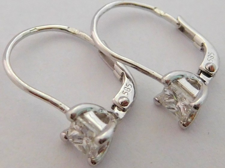 Klenoty Budín Diamantové zlaté náušnice z bílého zlata DIAMANT 2x0,41CT 585/0,95gr 3880071