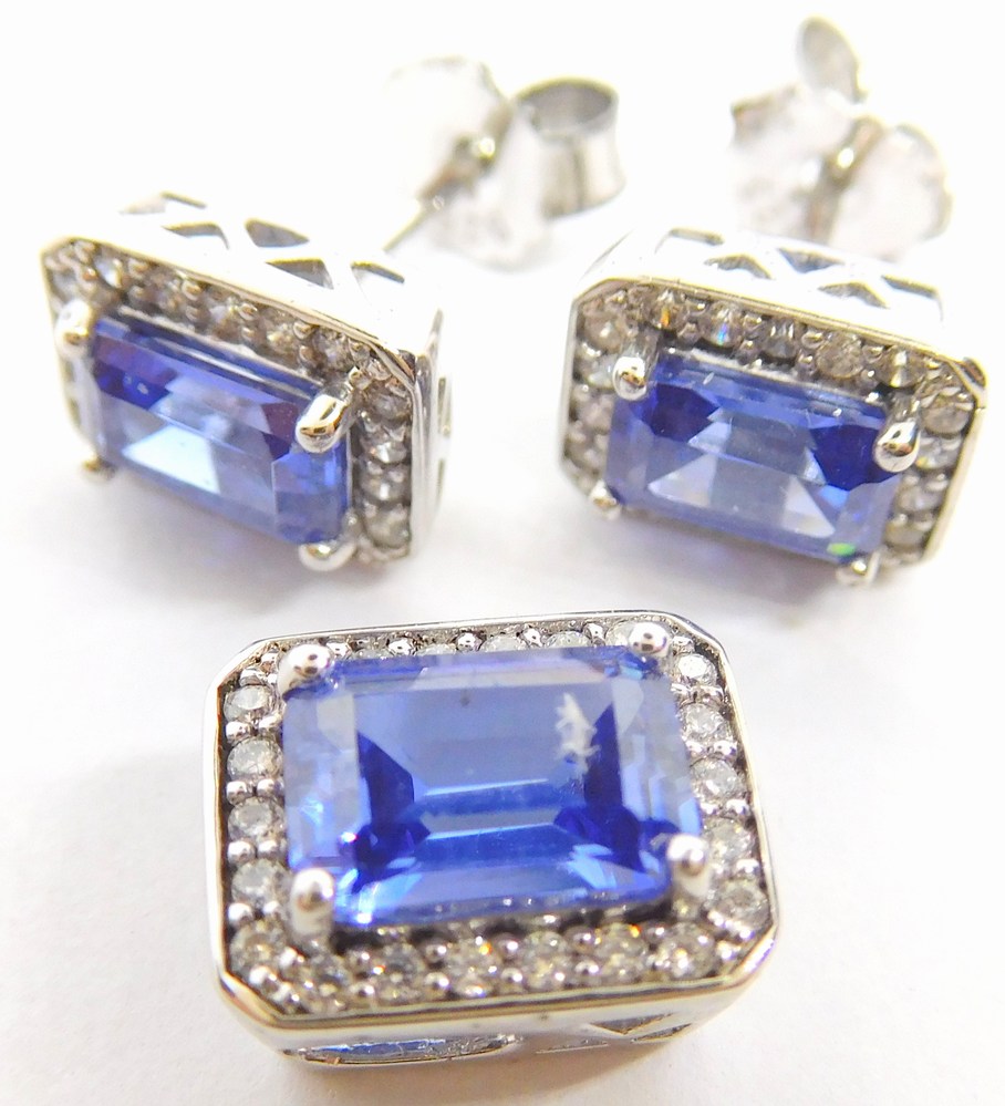 Klenoty Budín Dámská stříbrná souprava se zirkony a modrými topazy 925/1000 SVLE0147SH8M100