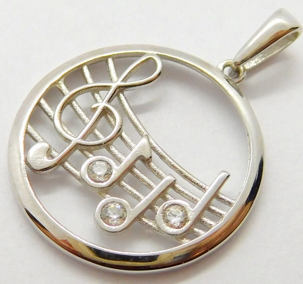 Klenoty Budín Dámský hudební zlatý přívěsek z bílého zlata se zirkony NOTY  585/1,36gr HK3199