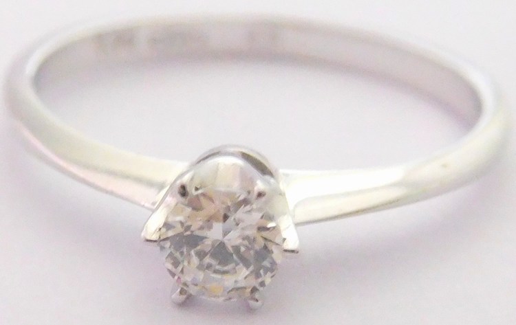 Klenoty Budín Zásnubní prsten z bílého zlata 1ks zirkon 585/1,45gr vel.52 HK1056