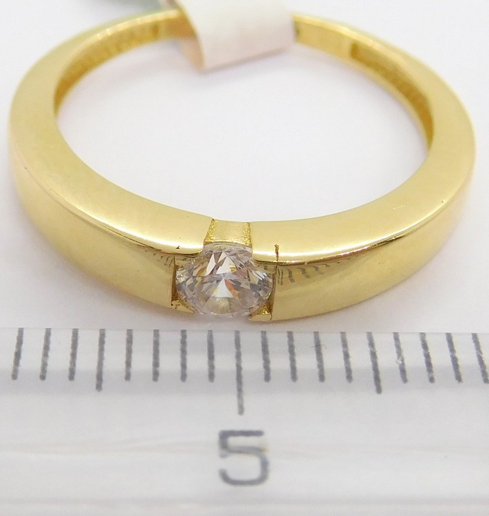 Klenoty Budín Zásnubní prstýnek ze žlutého zlata 585/1,70gr vel.50 HK1065