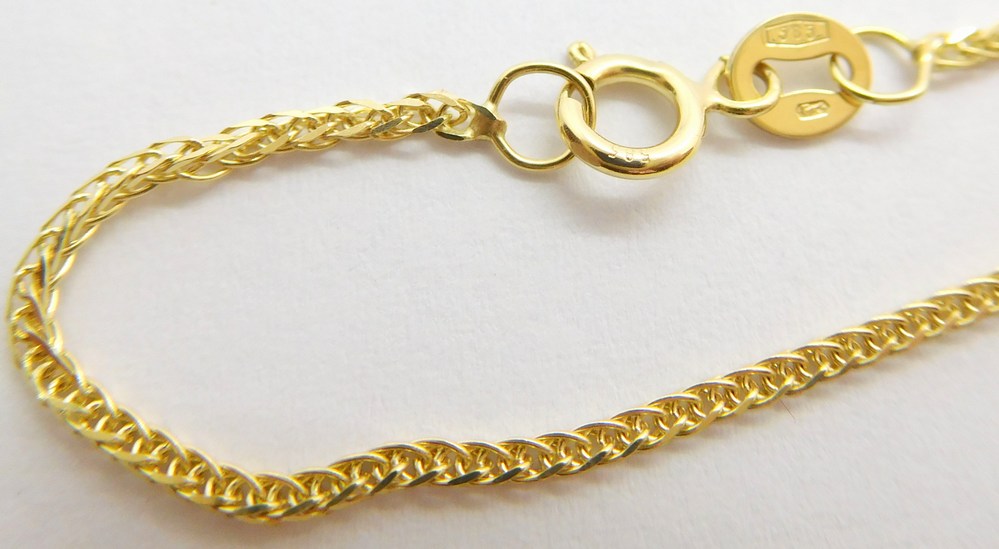 Klenoty Budín Dámský pevný zlatý náramek ze žlutého zlata 585/1,30gr 19cm HK7020