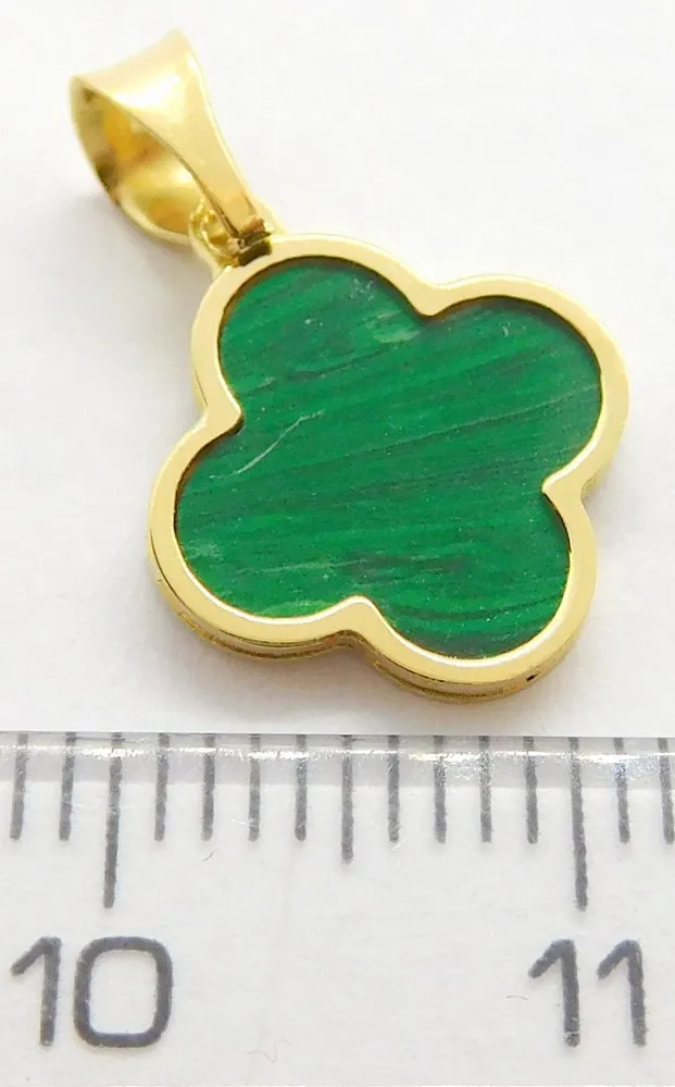 Klenoty Budín Dámský zlatý přívěsek se zeleným smaltem čtyřlístek 585/0,52gr HK3129
