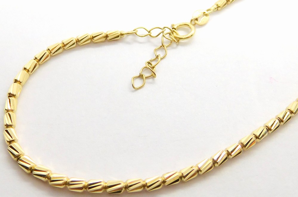 Klenoty Budín Dámský zlatý náramek ze žlutého zlata s gravírováním 585/2,97gr 17+3cm HK7032