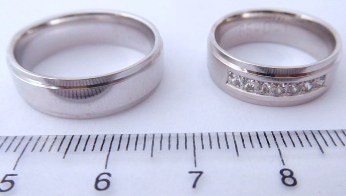 Exkluzivní zlaté snubní prsteny Couple 585/1000 s diamanty 65D1