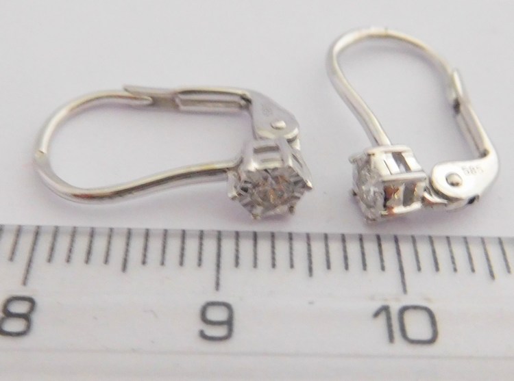 Klenoty Budín Diamantové náušnice z bílého zlata DIAMANT 2x0,18CT 585/1,47gr 3882512