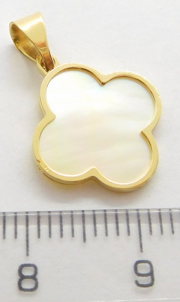 Klenoty Budín Dámský zlatý přívěsek s perleťovým smaltem čtyřlístek 585/0,73gr HK3132