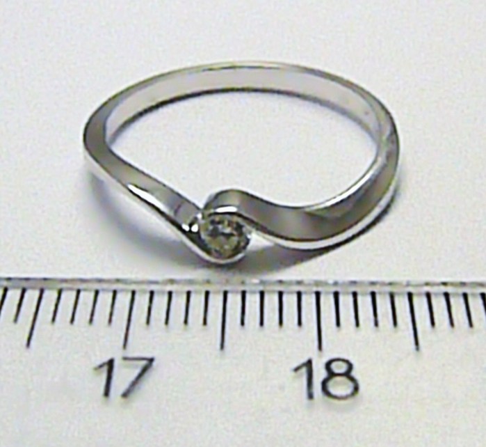 Klenoty Budín Zlatý zásnubní prsten s přírodním diamantem 585/1,72 gr D001