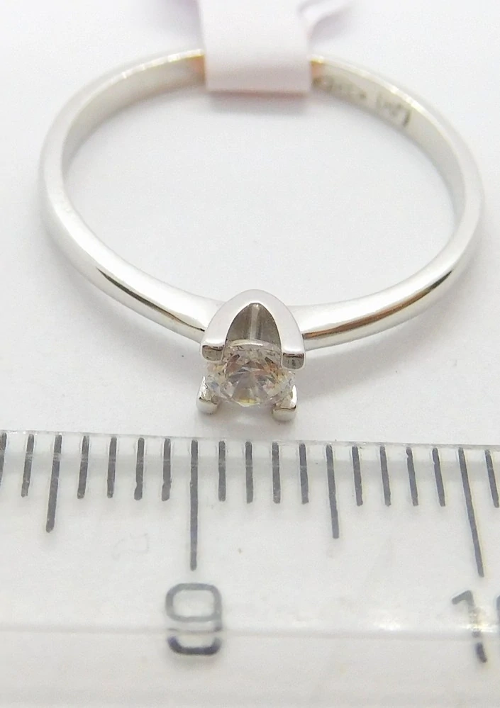 Klenoty Budín Dámský zlatý prsten ze bílého zlata se zirkonem 585/1,54gr vel. 56 HK1224