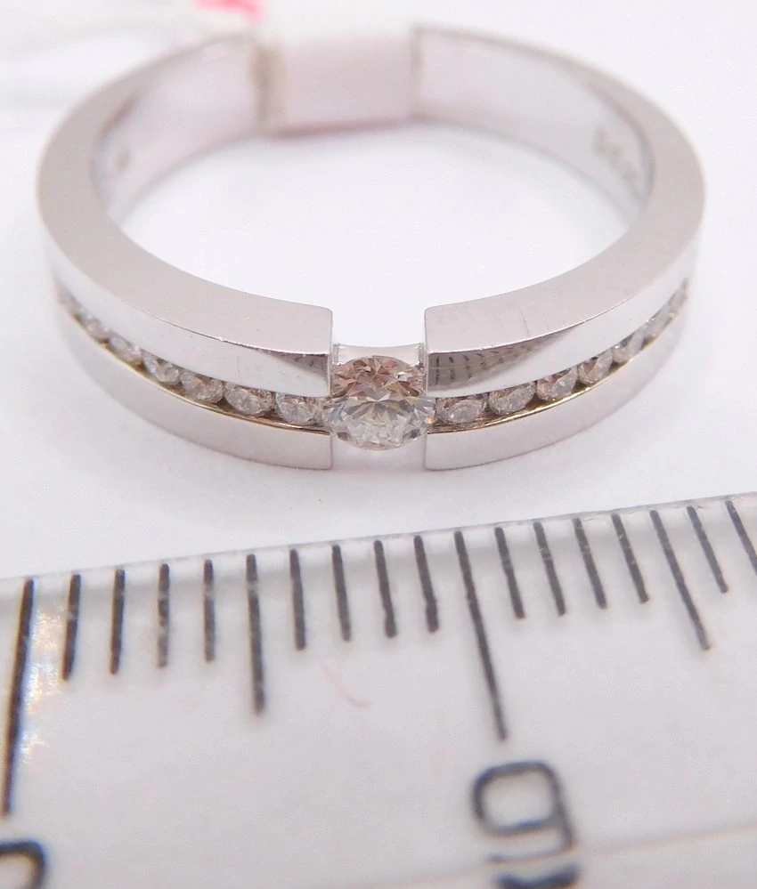 Klenoty Budín Zásnubní diamantový prsten z bílého zlata 585/4,24gr 1/0,10ct vel. 55 HKD62