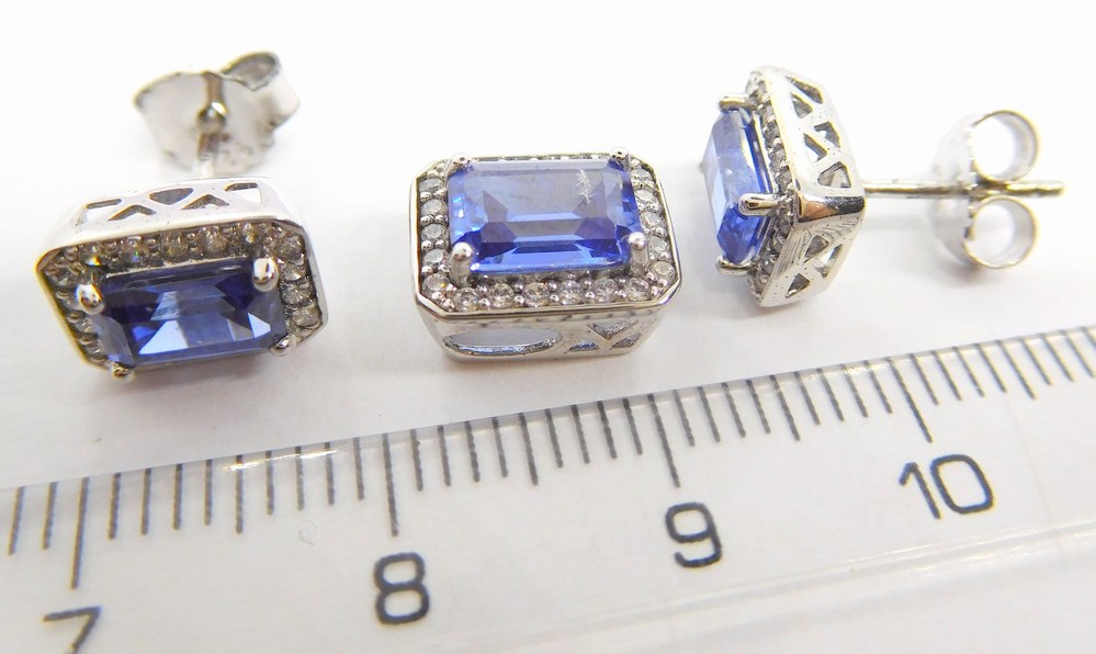 Klenoty Budín Dámská stříbrná souprava se zirkony a modrými topazy 925/1000 SVLE0147SH8M100