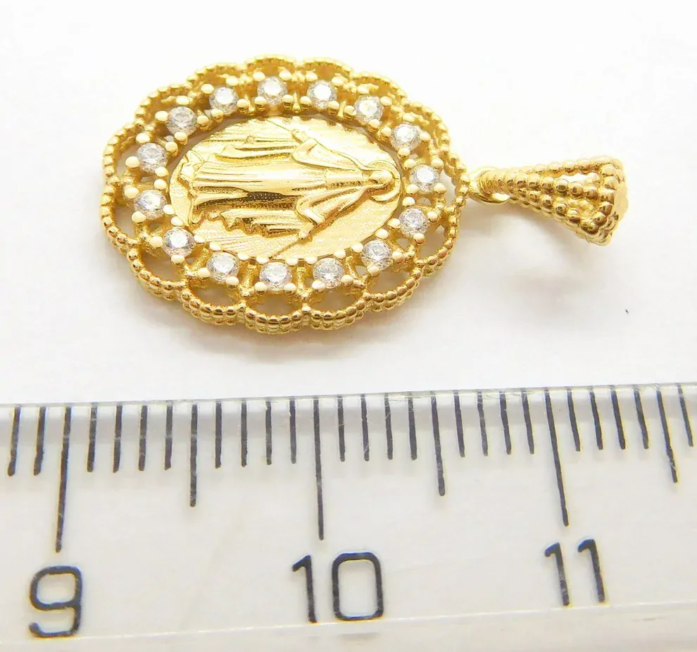 Klenoty Budín Dámská gravírovaná zlatá madonka s Ježíšem se zirkony 585/1,92gr HK3183