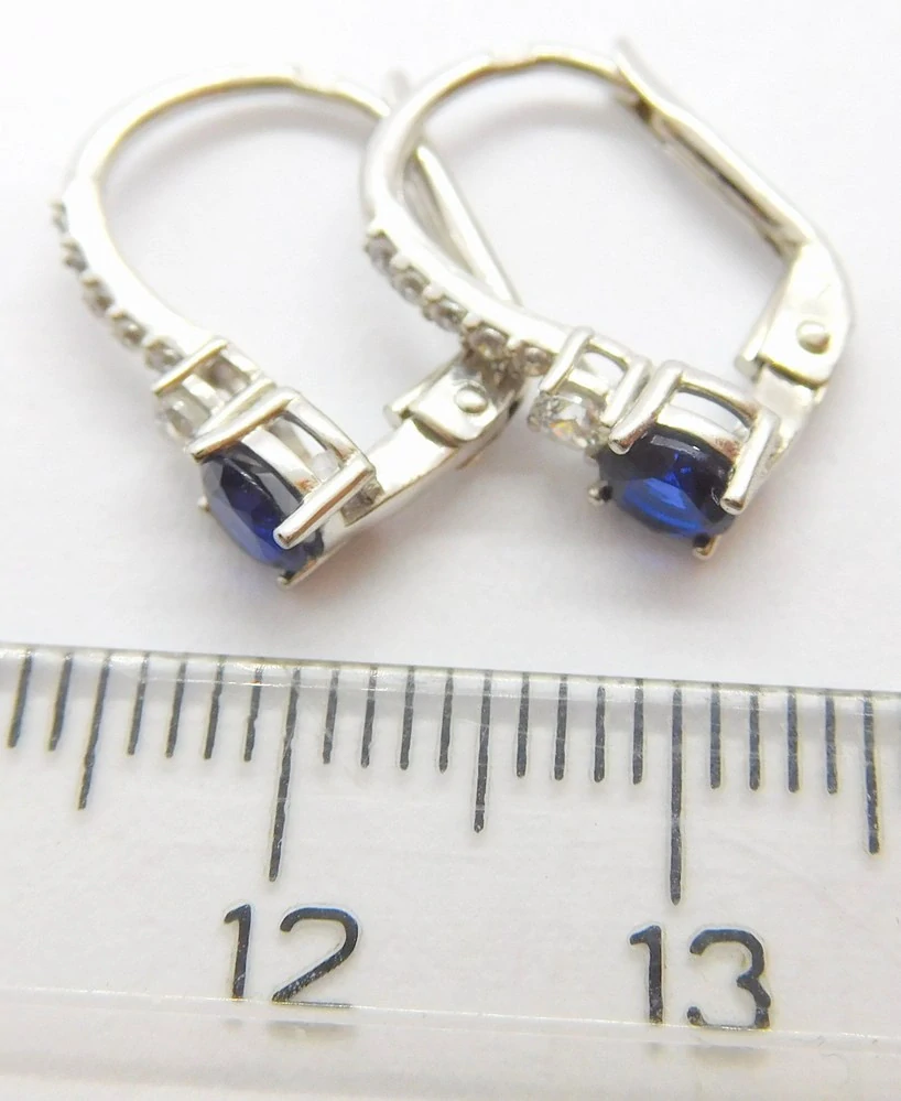 Klenoty Budín Dámské zlaté náušnice v bílém zlatě s modrými safíry 585/1,80gr HK2276