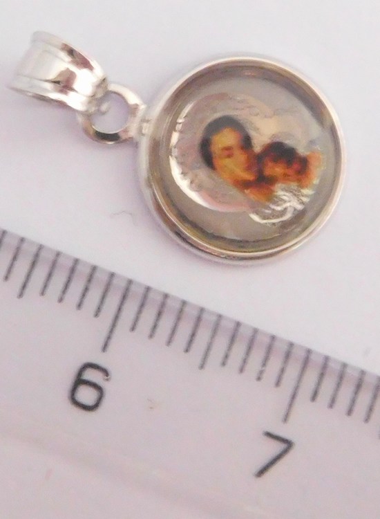 Klenoty Budín Zlatá madonka s Ježíškem přívěsek z bílého zlata s gravírováním 585/0,60gr H181