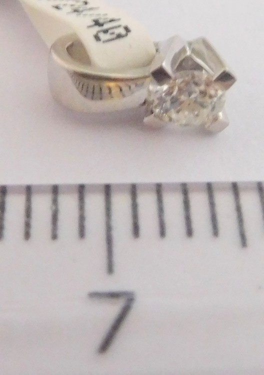 Klenoty Budín Zlatý diamantový jemný přívěsek s diamantem 0,10CT 585/0,32gr 3973134