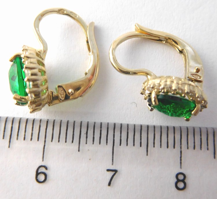 Klenoty Budín Dámské velké zlaté náušnice se zirkony a zelenými smaragdy 585/2,48 gr HK2381