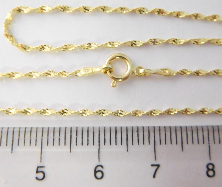 Klenoty Budín Zlatý přívěskový řetízek - TWIST 585/1,65gr 45cm HK6303