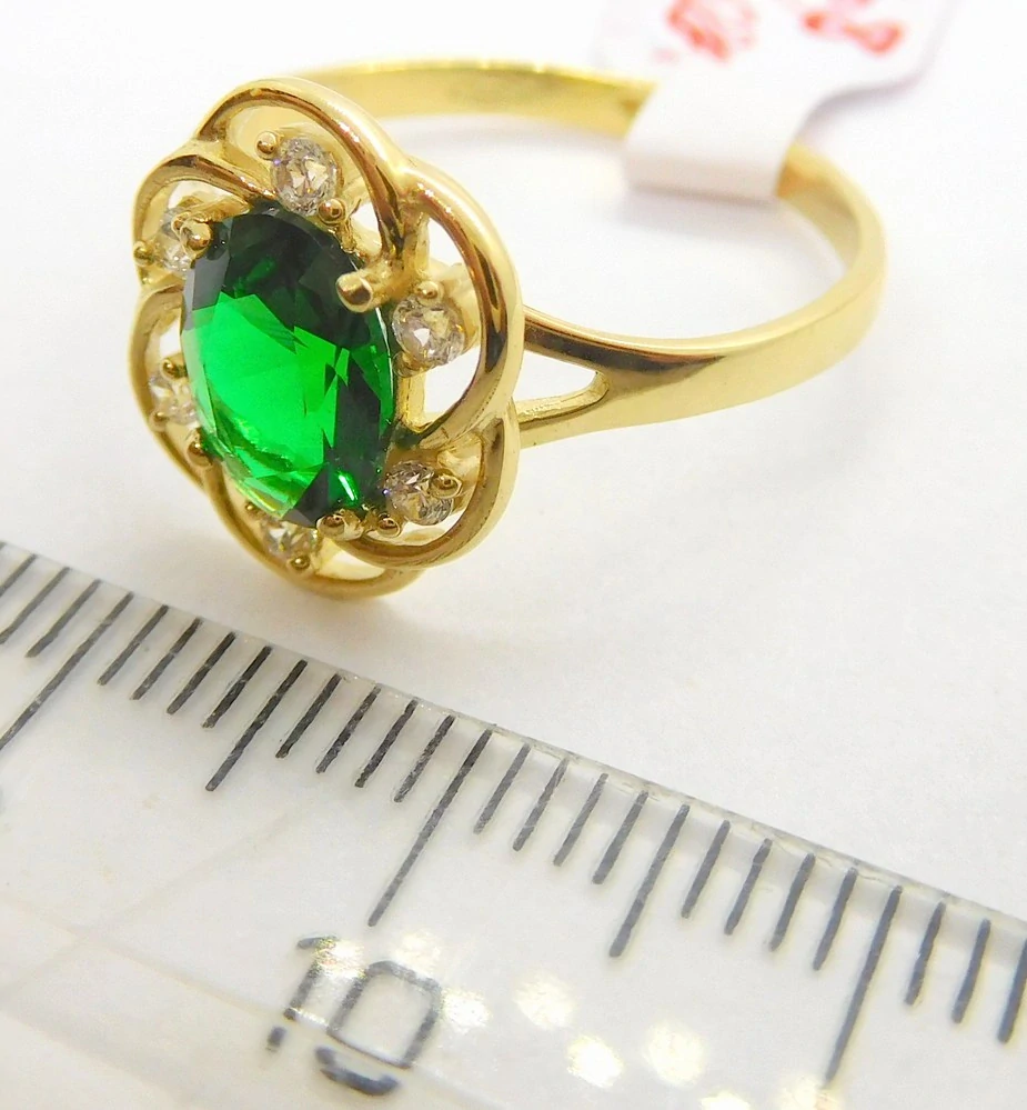 Klenoty Budín Mohutný zlatý prsten s velkým zeleným smaragdem 585/2,40gr vel. 59 HK1241