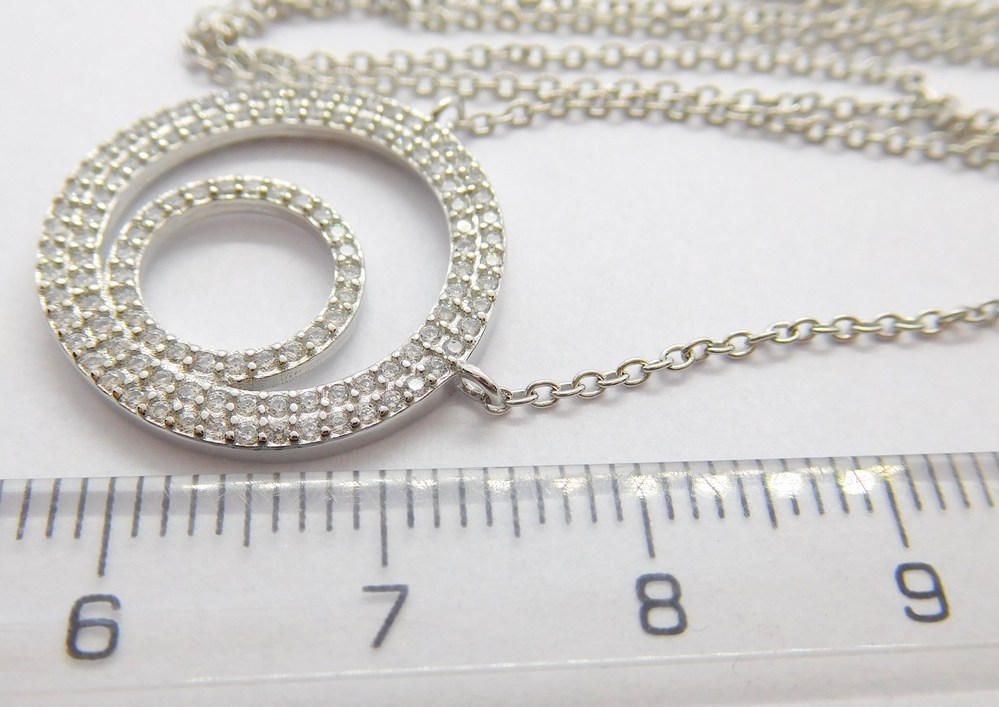 Klenoty Budín Dámský stříbrný náhrdelník posetý zirkony 925/1000 42+5cm 031106700001