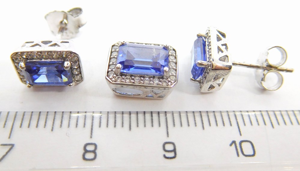 Klenoty Budín Dámská stříbrná souprava se zirkony a modrými topazy 925/1000 SVLE0147SH8M100