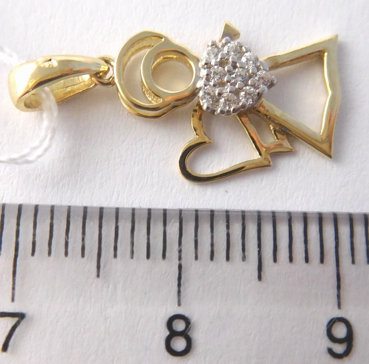 Klenoty Budín Zlatý přívěsek - zlatý andělíček se zirkony pro štěstí 585/0,93gr HK3194