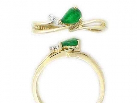 Prsten s diamantem, žluté zlato briliant, smaragd (emerald)