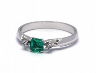 Luxusní zásnubní diamantový prsten se smaragdem 585/2,02 gr J-21376-12 POŠTOVNÉ ZDARMA!